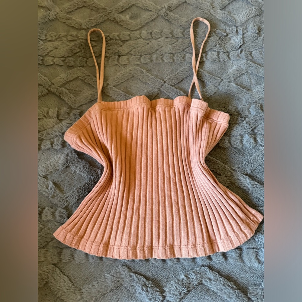 🌟 Urban outfitters pink tank top
